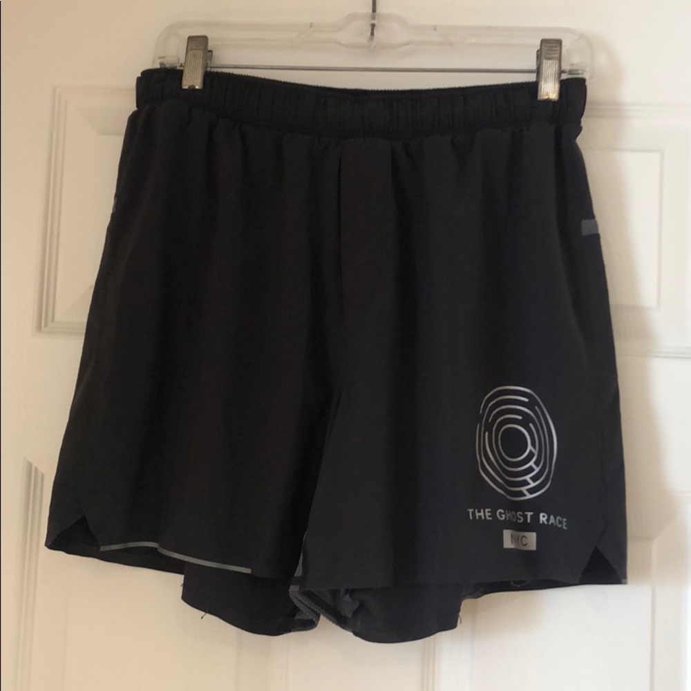 LuLu lemon shorts with pocket